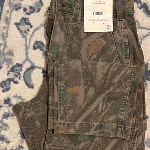 Abercrombie & Fitch Green Camouflage Pants